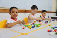 Reencontros-e-expectativas-Mais-de-21-mil-estudantes-retornam-as-aulas-em-Criciuma-3