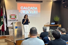 Governo-de-Criciuma-lanca-programa-Calcada-Livre-com-foco-na-acessibilidade-e-organizacao-urbana-2