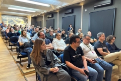 Governo-de-Criciuma-lanca-programa-Calcada-Livre-com-foco-na-acessibilidade-e-organizacao-urbana-6