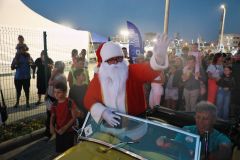 Chegada-do-Papai-Noel-e-iluminacao-no-Balneario-Rincao_Lucas-Sabino-10