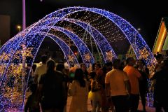 Chegada-do-Papai-Noel-e-iluminacao-no-Balneario-Rincao_Lucas-Sabino-19