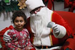 Chegada-do-Papai-Noel-e-iluminacao-no-Balneario-Rincao_Lucas-Sabino-6