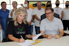Renovação-parceria-da-Unesc-com-o-CEC-Daniela-Savi-2