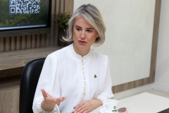 Reitora-em-exercicio-Gisele-Coelho-Lopes